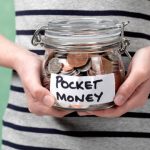Scoppia lo scandalo dei pocket money