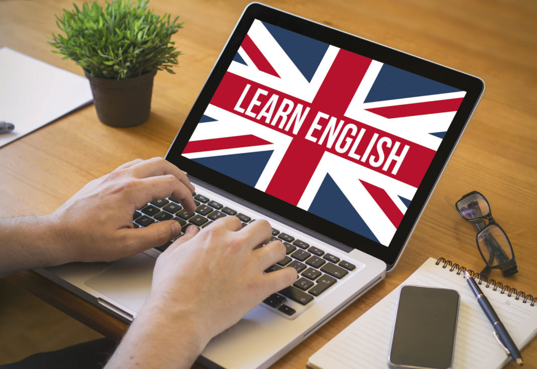 Lezioni di inglese online: banchi di scuola, addio!