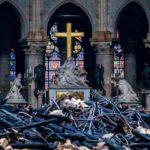 Il crocifisso intatto di Notre-Dame